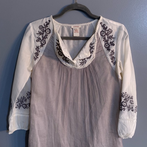 Women’s cotton & silk top with two layers and embroidery. Size S. EUC - Picture 4 of 8